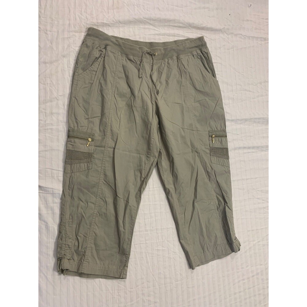 ZENERGY BY CHICOS WOMENS CAPRIS PANTS SIZE 2